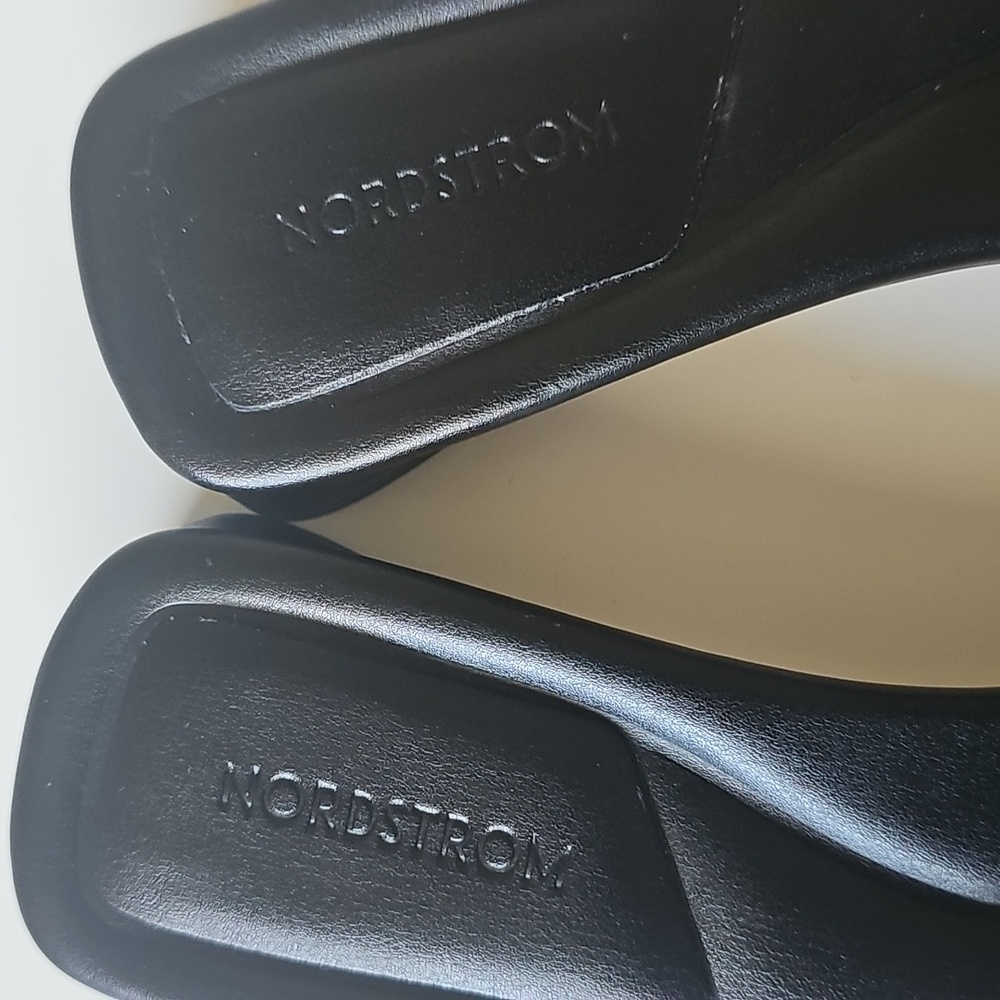 Nordstrom Babette Black Leather Women's Slide Sandals - Picture 2 of 12